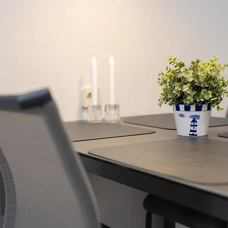 Kaiserhof 18-20 Wellenrauschen アパート